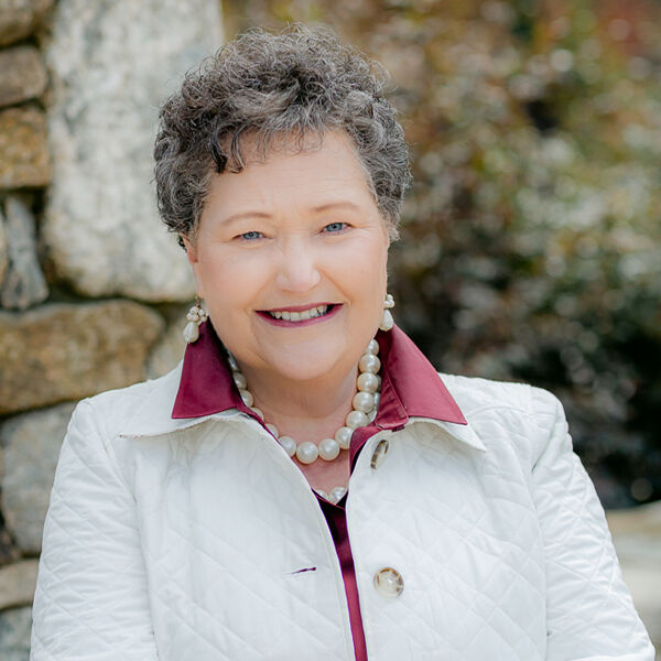 Roxanne Spencer Marchant Real Estate